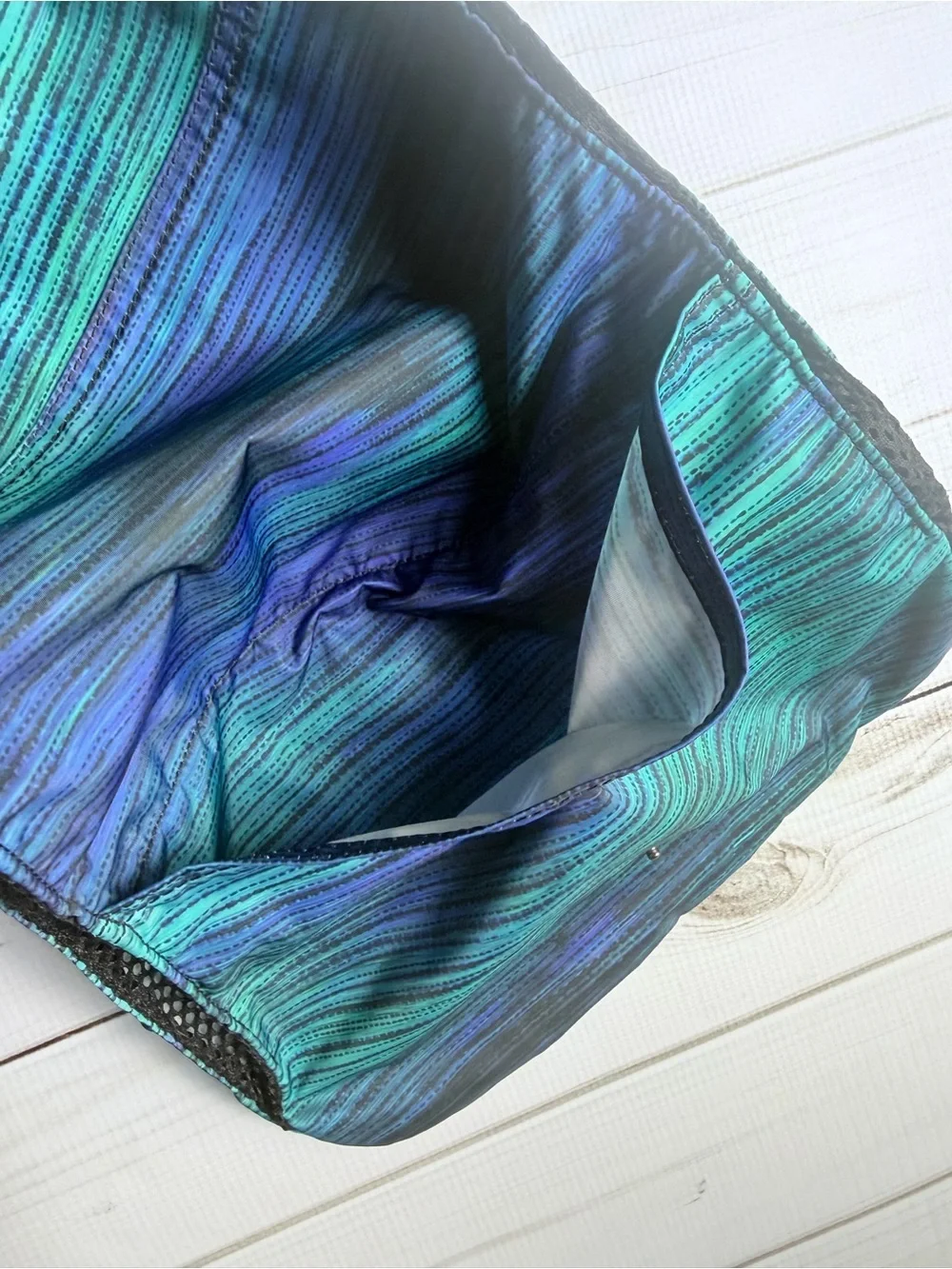 lululemon athletica compact striped